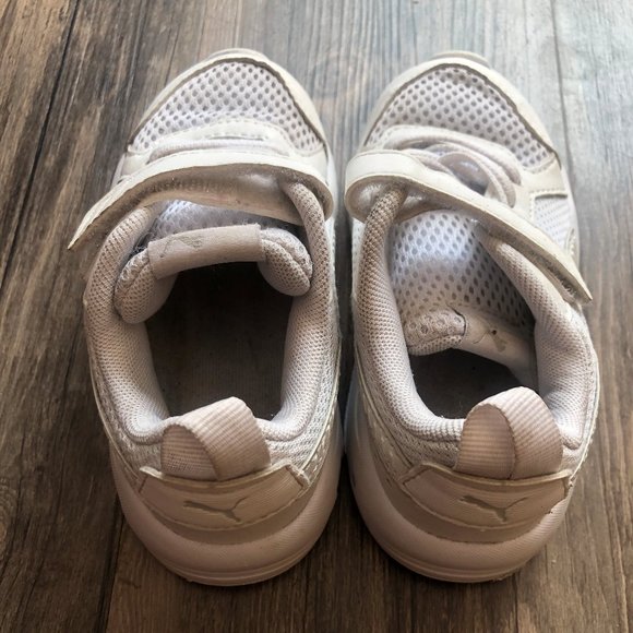 toddler Puma sneakers ✷BUY 2 GET 1 FREE✷ - Picture 2 of 6